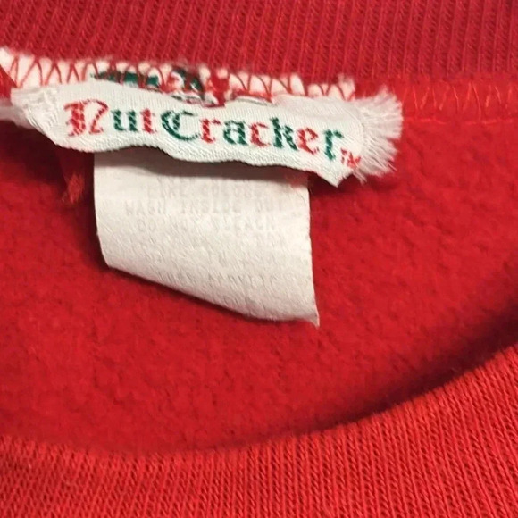 NUTCRACKER vintage christmas holiday red cat sweatshirt size medium - Picture 9 of 9